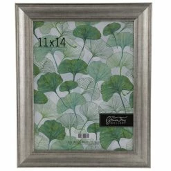 Brand new 🥰 Brushed Nickel Scoop Wall Frame ⌛