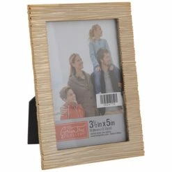 Linear Weave Metal Frame